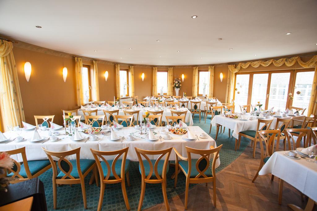 Gasthof An Der Soring Hotel Hagenow ภายนอก รูปภาพ