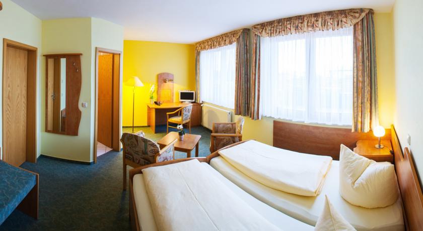 Gasthof An Der Soring Hotel Hagenow ภายนอก รูปภาพ